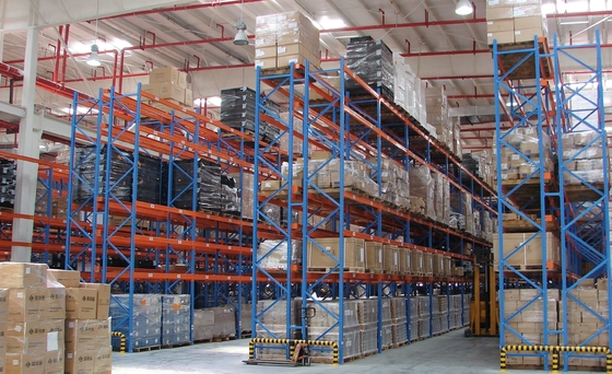 Simplified Design Steel Pallet Industrial Warehouse Storage Racks Shelving 1000kg-3000kg