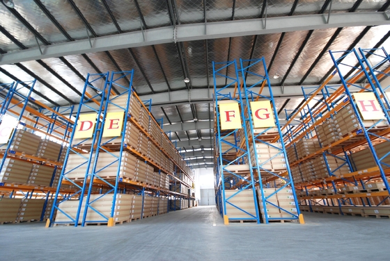 Simplified Design Steel Pallet Industrial Warehouse Storage Racks Shelving 1000kg-3000kg