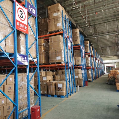 Heavy Duty Steel Pallet Racking Warehouse Shelving Racks Customized Colors Rust Proof