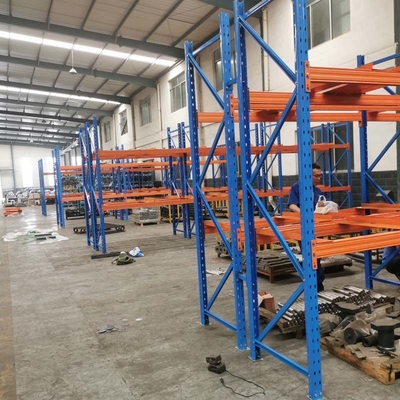 Fully Customizable Warehouse Pallet Racking Steel Pallet Shelving Heavy Duty OEM Capacity