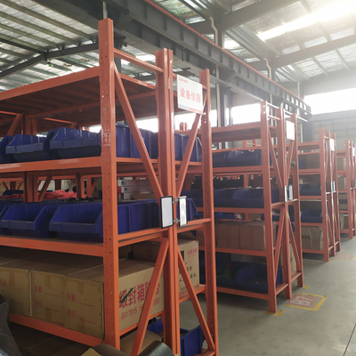 Customized Adjustable Warehouse Rack Metal Boltless Shelf 1000Kg-5000Kg Capacity