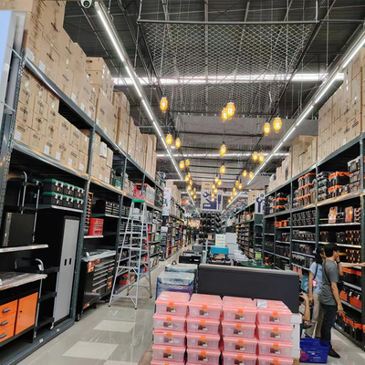 Customized Load Supermarket Metal Rack For Retail Shops Long Lasting Construction