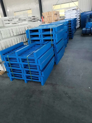 Customized Two Way Steel Pallet Warehouse Pallet 500-2000kg Load Capacity
