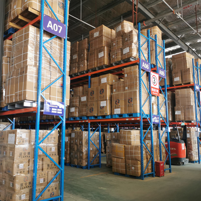 3000kg Per Layer Steel Industrial Pallet Racks Powder Coating Storage Material Racks