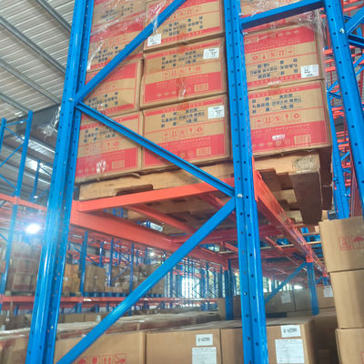 Customized Industrial Metal Shelving Heavy Duty Pallet Racking Large Capacity Selective Racking  For Sale