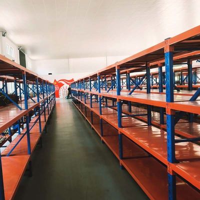 Medium-sized Boltless Shelf With 100KG-500KG Capacity Warehouse Storage Racks For Sale