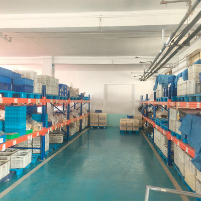 Customized Industrial Warehouse Storage Racks Boltless Industrial Shelving Warehouse Racking For Sale